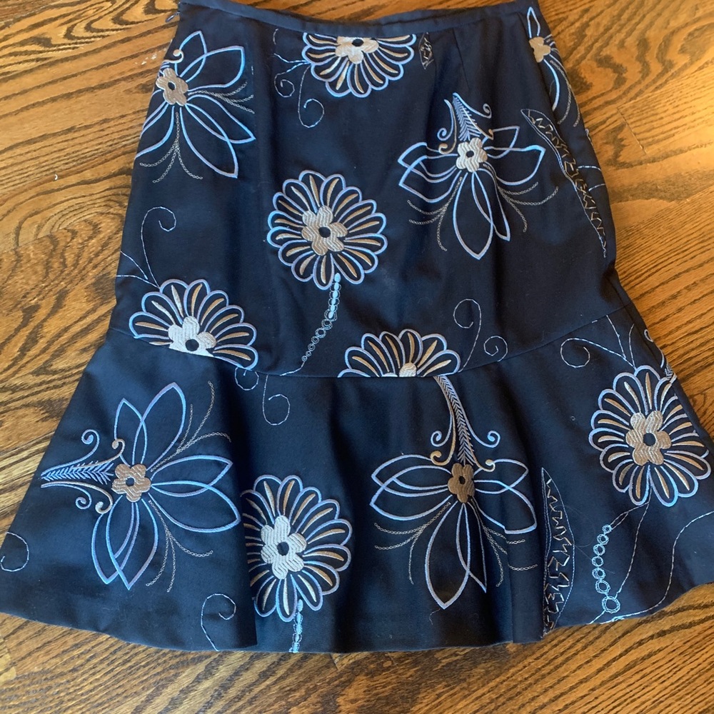 COPY - Loft knee length skirt